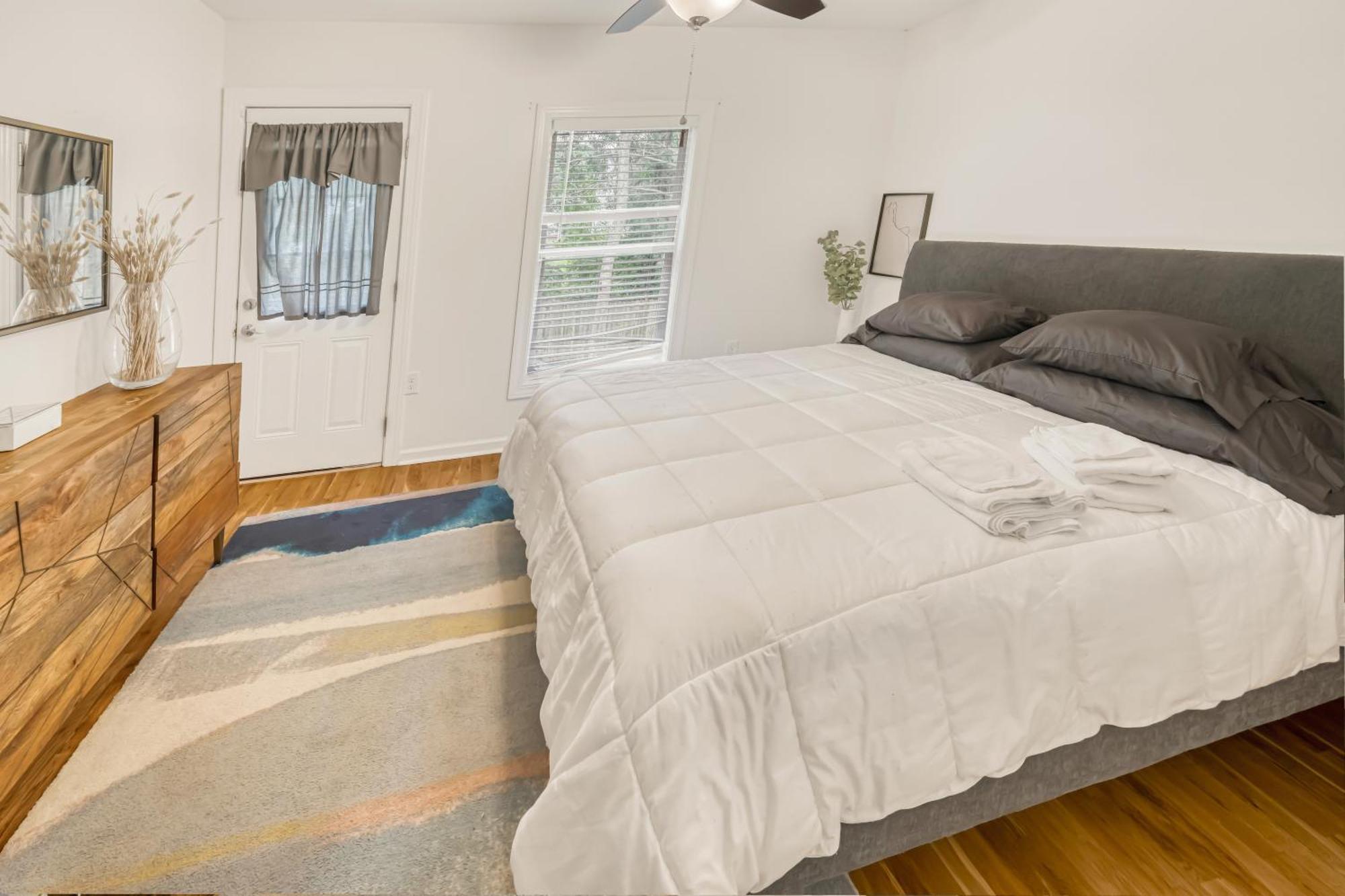 Charming 2Br Bungalow 4 Minutes To Duke University Durham Eksteriør bilde