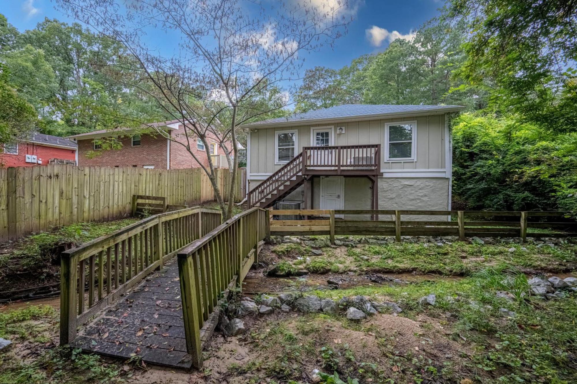 Charming 2Br Bungalow 4 Minutes To Duke University Durham Eksteriør bilde