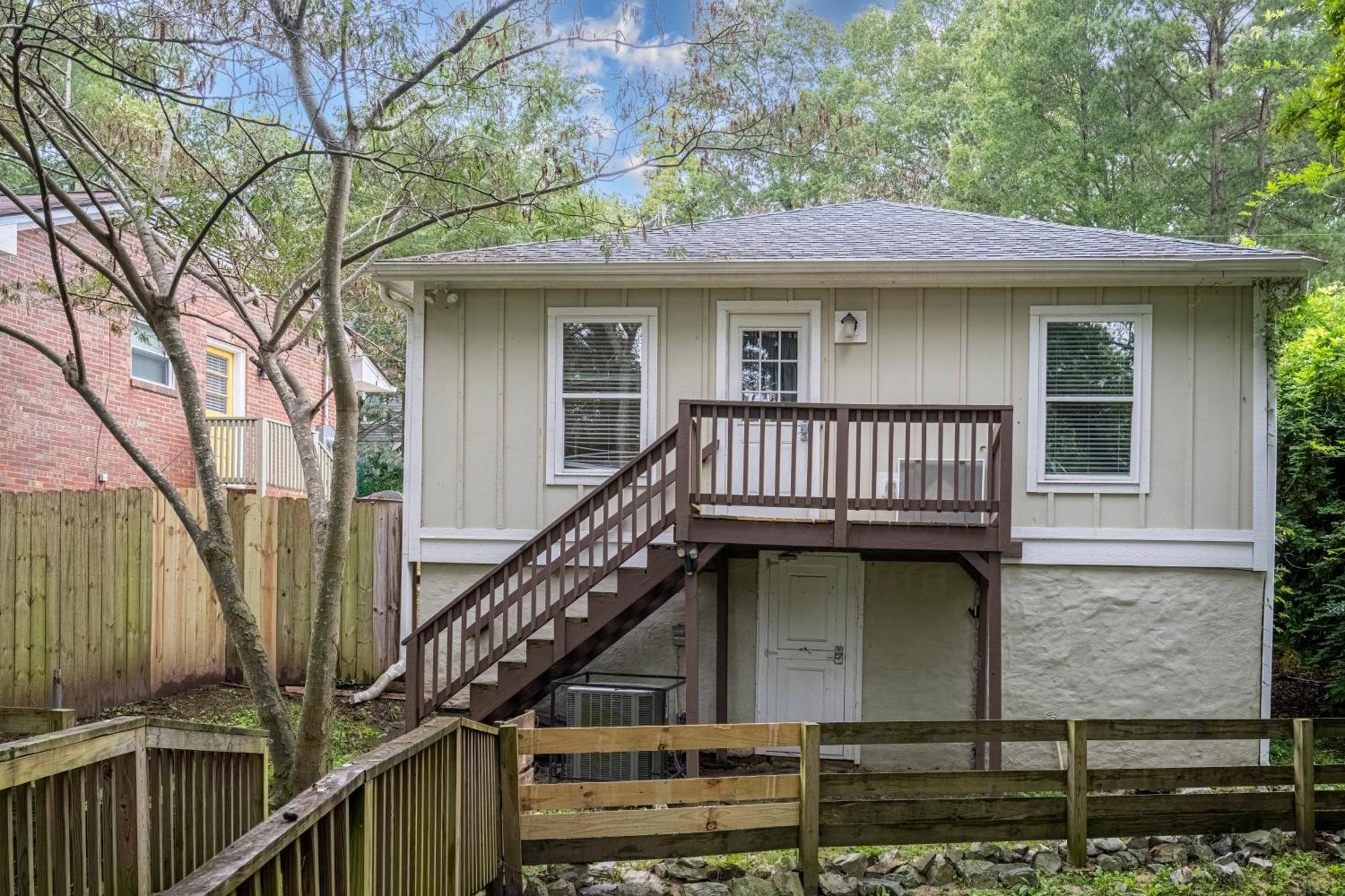 Charming 2Br Bungalow 4 Minutes To Duke University Durham Eksteriør bilde