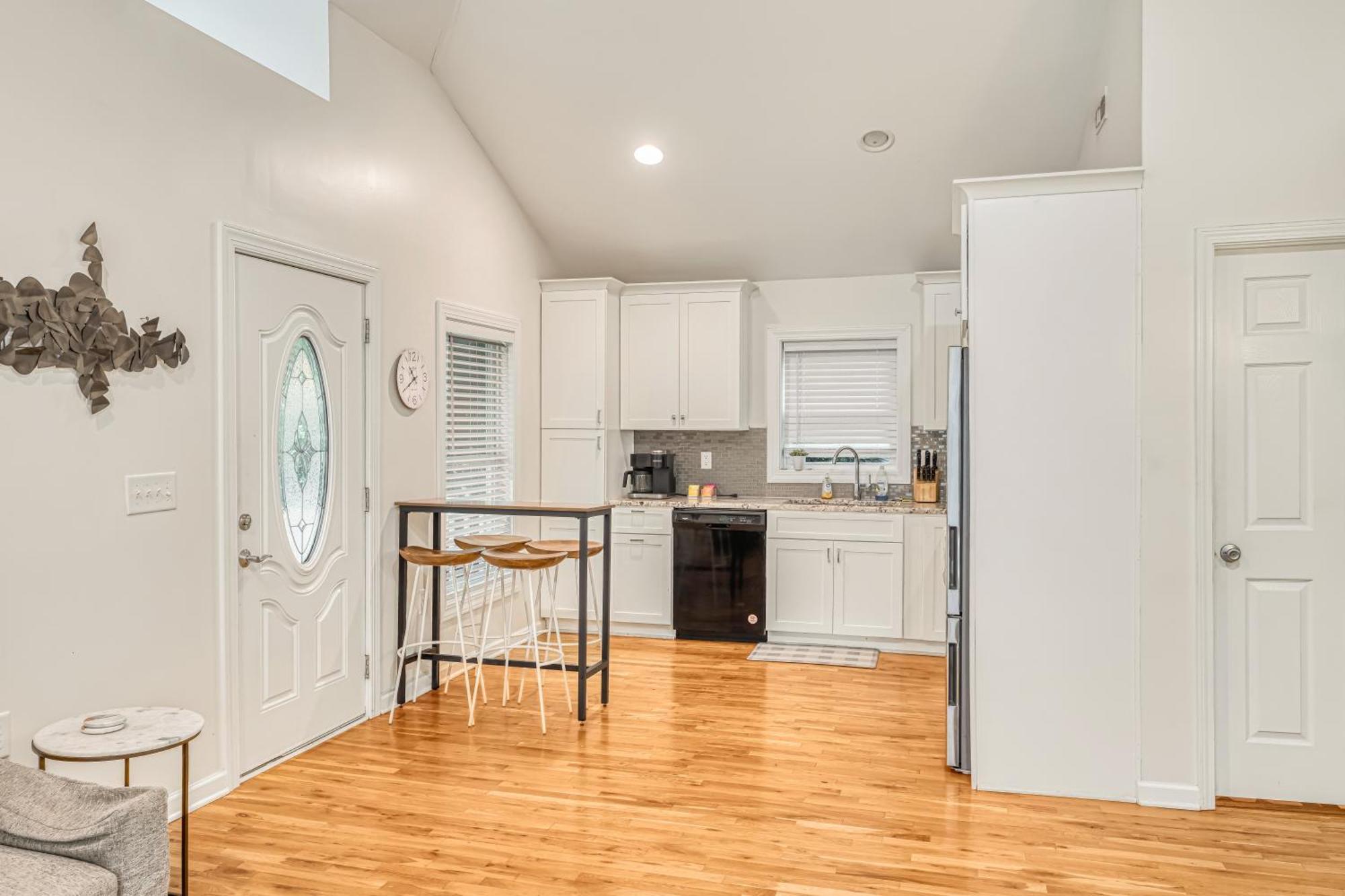 Charming 2Br Bungalow 4 Minutes To Duke University Durham Eksteriør bilde