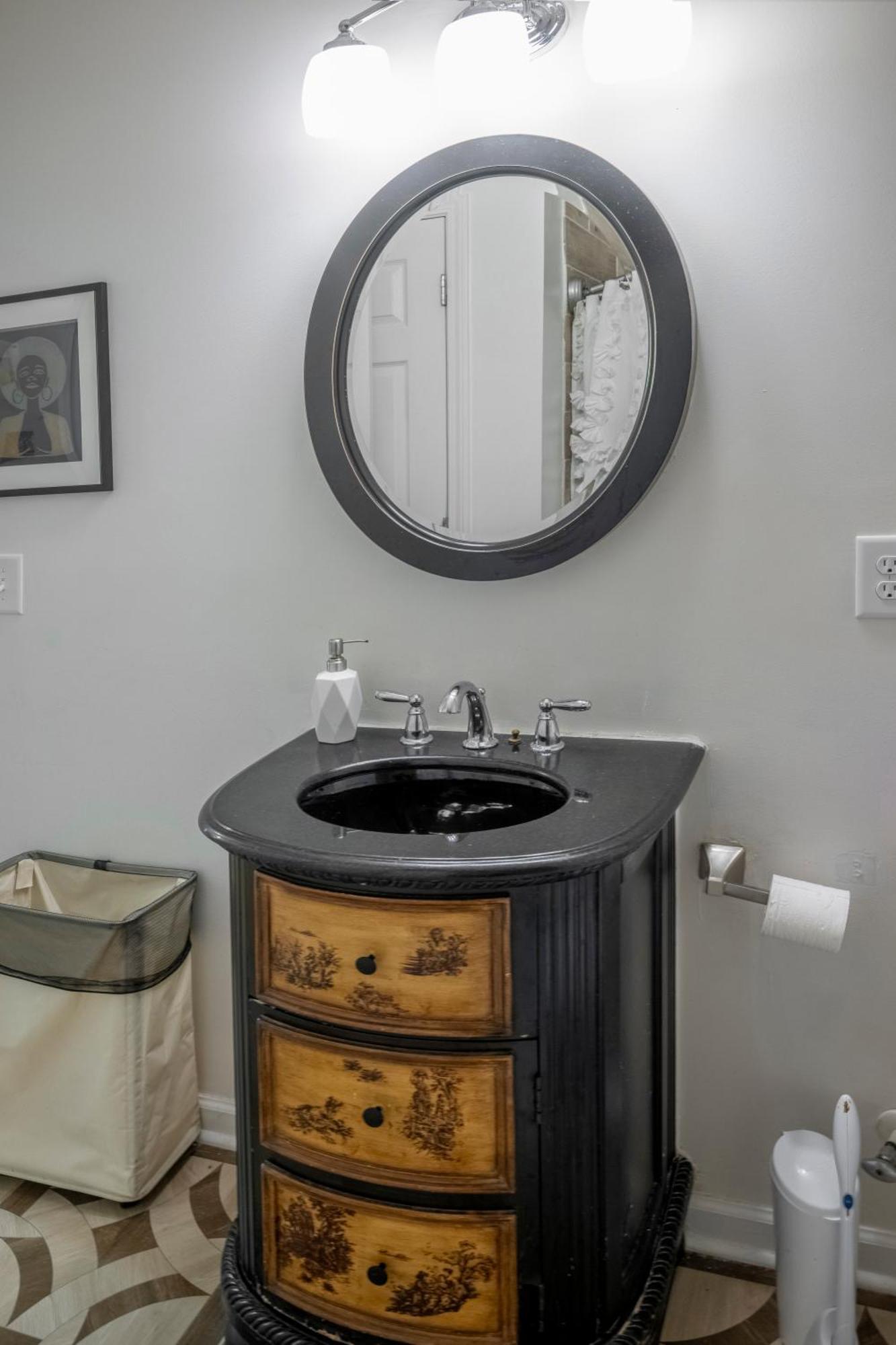 Charming 2Br Bungalow 4 Minutes To Duke University Durham Eksteriør bilde