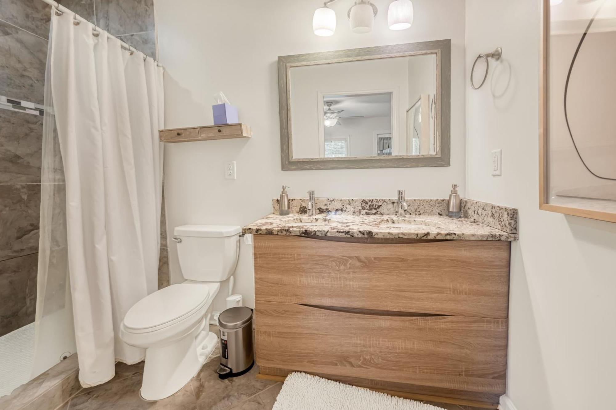 Charming 2Br Bungalow 4 Minutes To Duke University Durham Eksteriør bilde